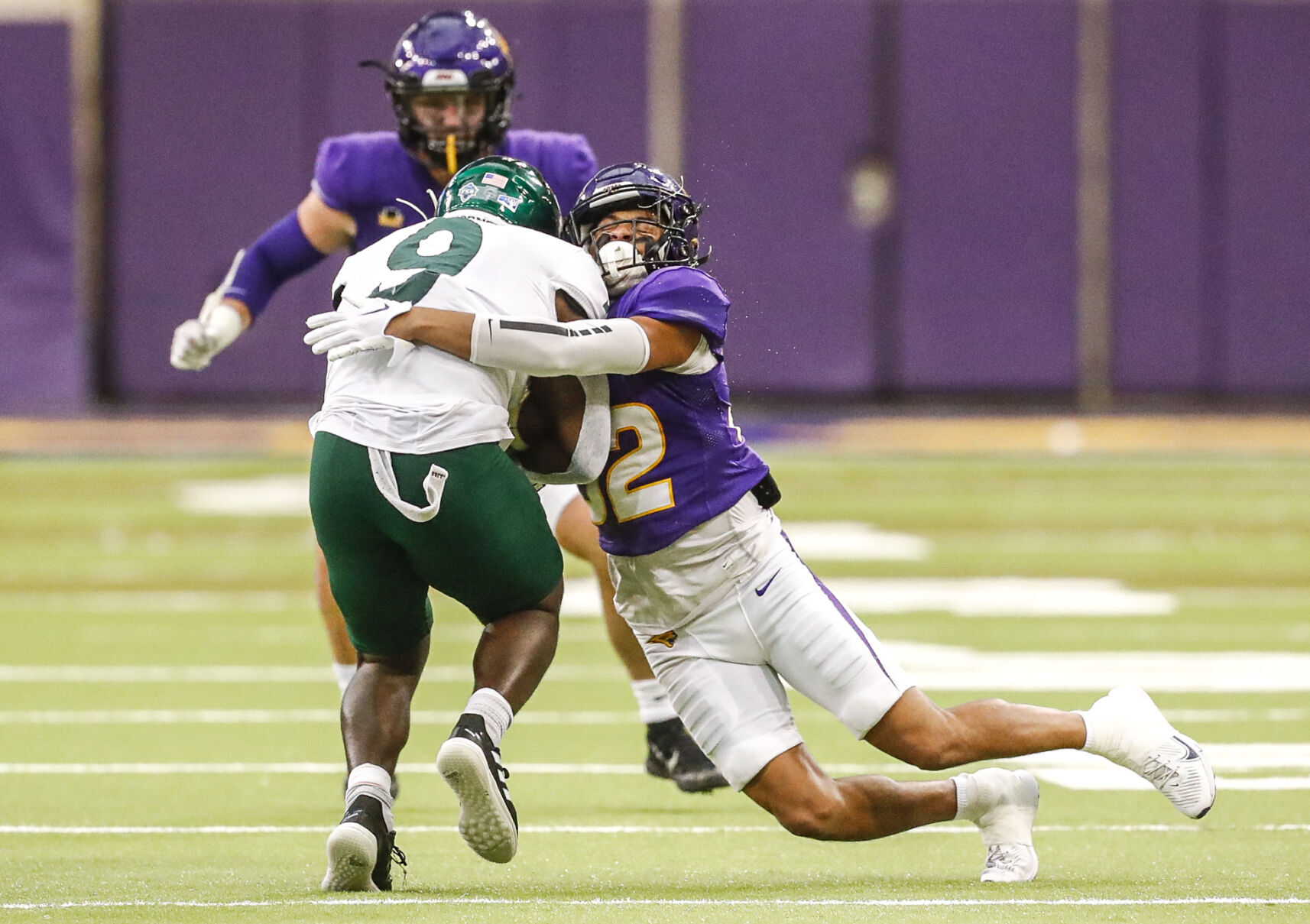 Fball UNI vs. Sacramento 10